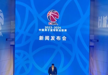 开云体育app抢先看CBA揭幕战：新赛季外援政策调整，本土新星能否扛起大旗？