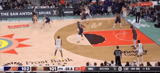 「NBA关键先生如何左右末节让分：开云体育app以利拉德、杜兰特绝杀时的投注动态变化为例」
